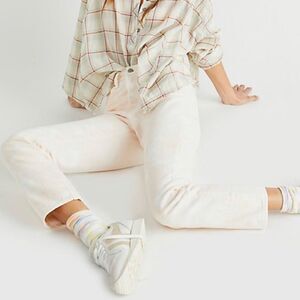 Levi's Wedgie Straight Jeans Peaches & Cream